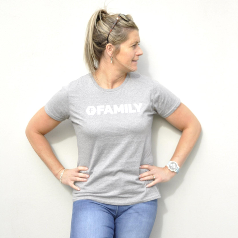 Women's FUSTLE FAMILY SS Lifestyle Tee